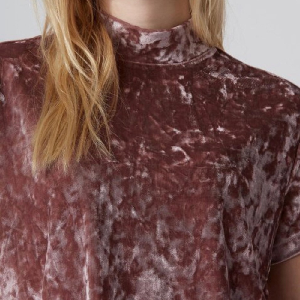 Frank & Oak dusty pink crushed velvet t-shirt